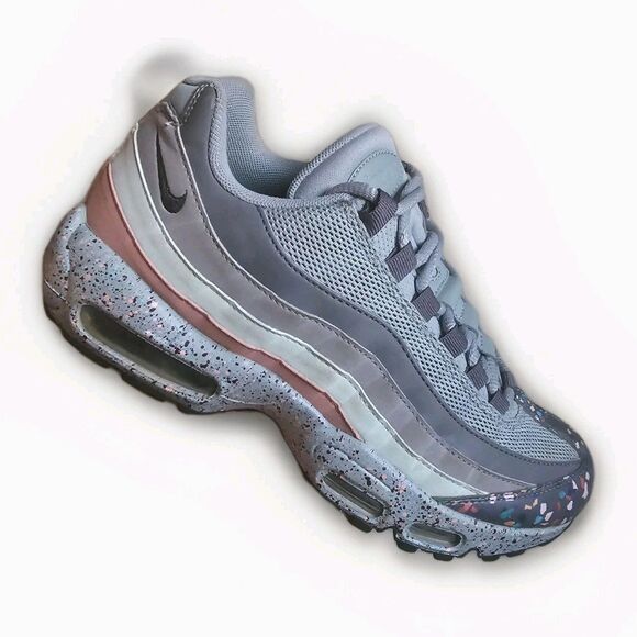 NIKE AIR MAX 95 CONFETTI 918413-002 MULTICOLOR SIZE 8.5 RUNNING Sneaker - Picture 1 of 8